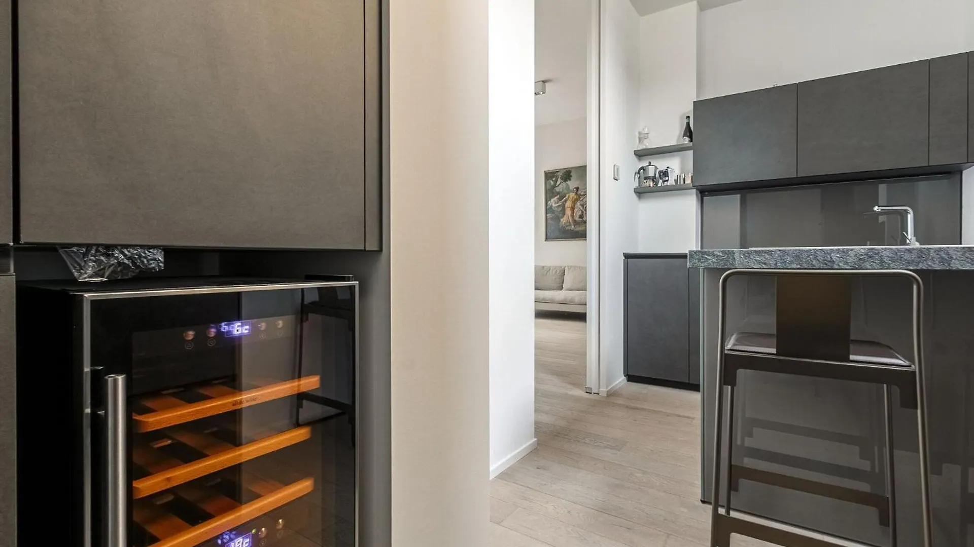 Palazzo Visconti Di Modrone, Two Beautiful City Apartments By Halldis Milan Italy